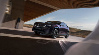 Weltpremiere für den neuen Mazda CX-6e: Elektromobilität in ihrer kunstvollsten Form